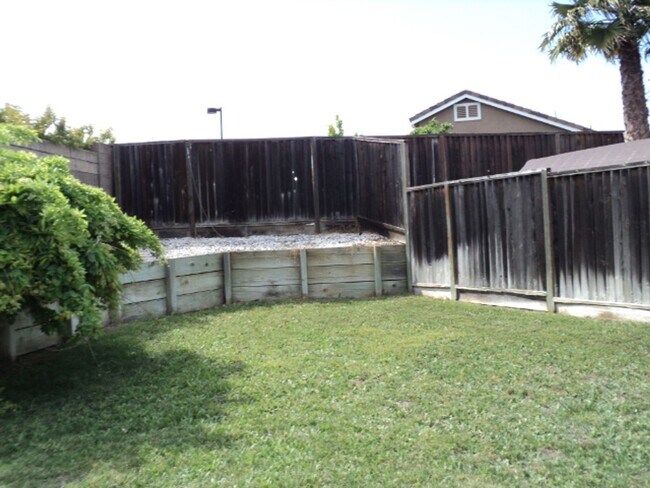 Building Photo - 1811 Stillspring Ct