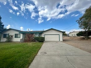 Building Photo - 1584 Johnson Ln