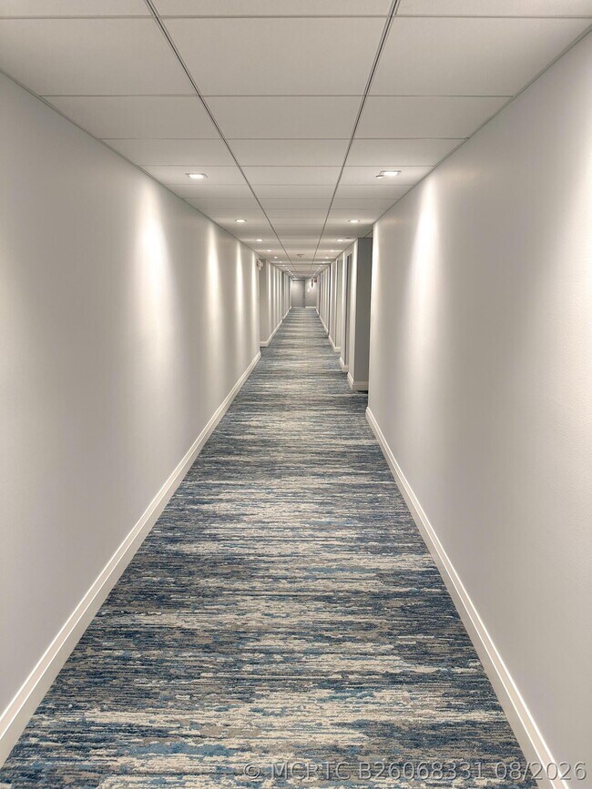 Building Photo - 3420 S Ocean Blvd