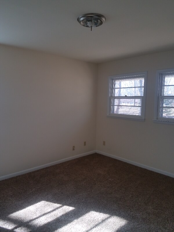 Building Photo - 3112 Hill Haven Ln