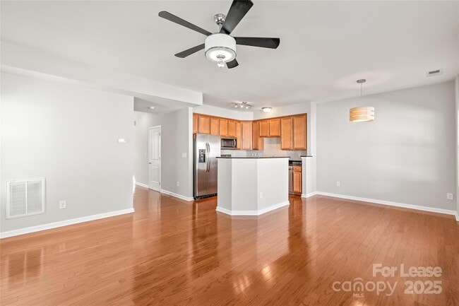 Building Photo - 7736 Sweet Fern Way