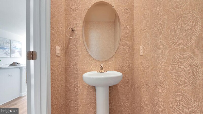 Building Photo - 39 Whaler Dr