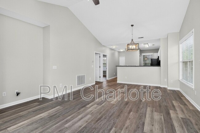 Building Photo - 18736 Nautical Dr