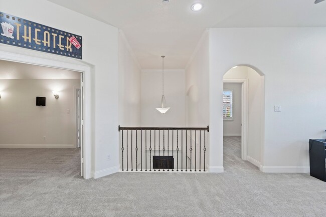 Building Photo - 124 Lavender Ln