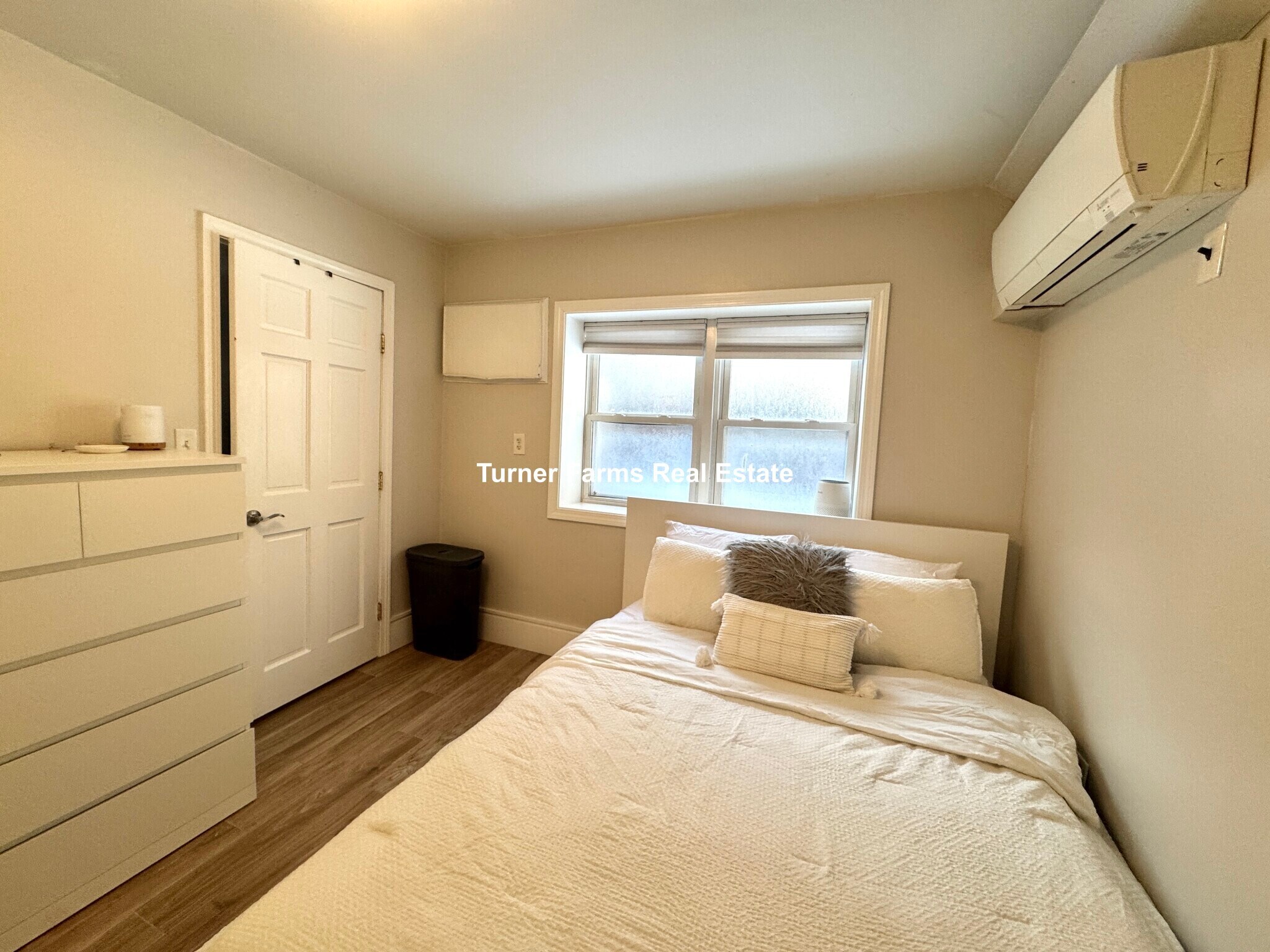 Building Photo - 91 Hudson St