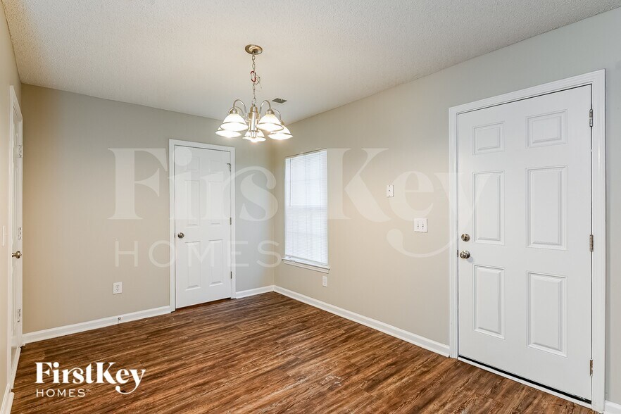Building Photo - 1020 Golden Aspen Dr