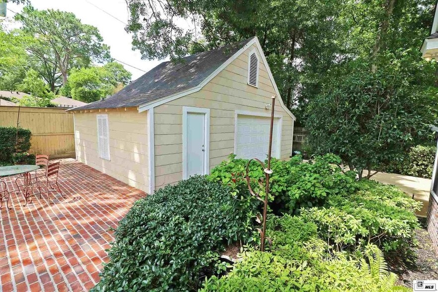 Building Photo - 601 Glenmar Ave