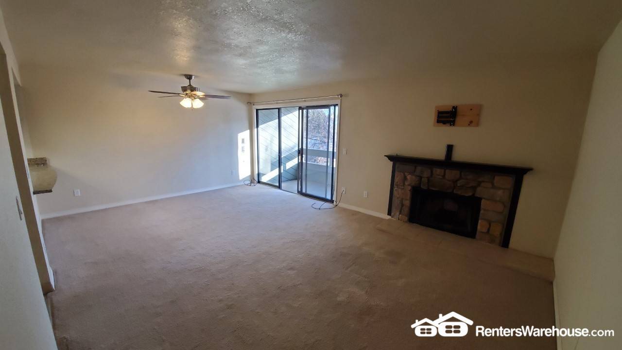 Building Photo - 14120 E Temple Dr