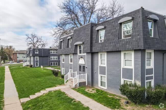 Building Photo - 3800 Martin Luther King Jr Pky