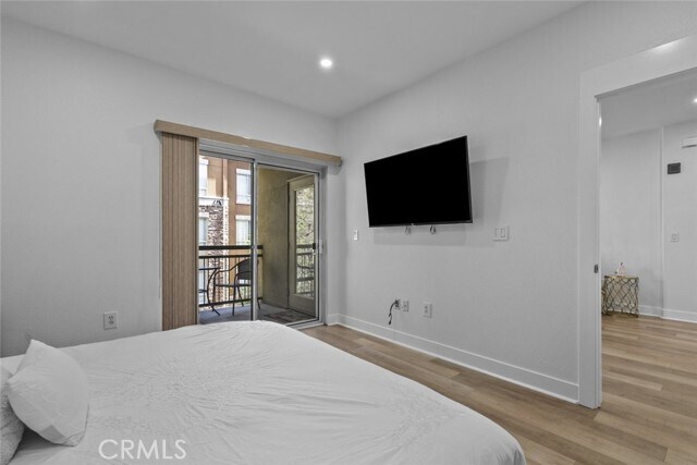 Building Photo - 24507 Town Center Dr