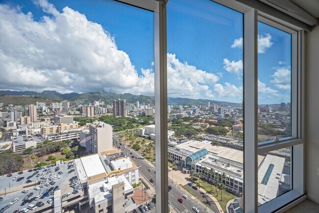 Building Photo - Symphony Honolulu 2912