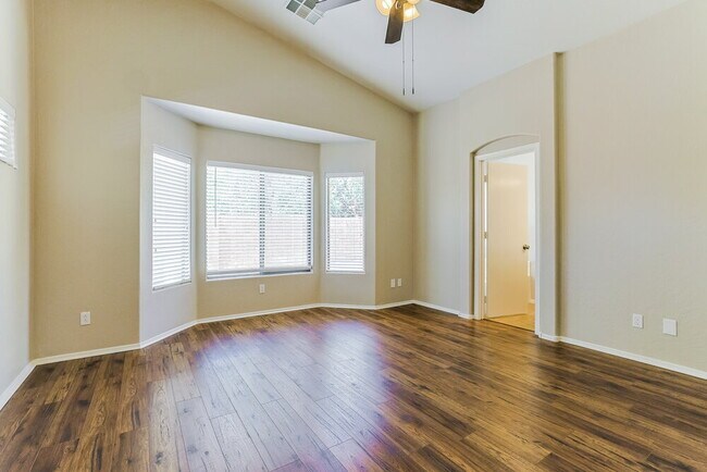 Building Photo - 22227 E Via Del Rancho Rd