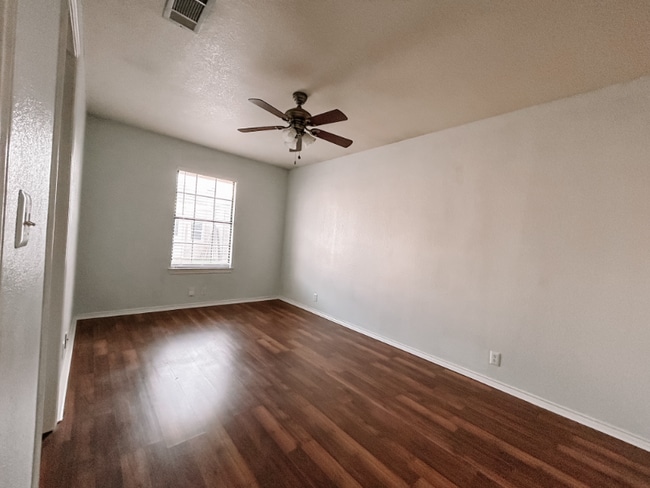Building Photo - 4306 Gleneagles Dr