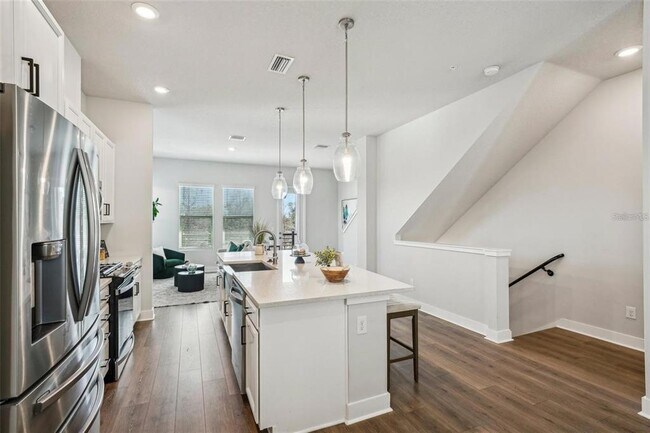 Building Photo - 2511 N Grady Ave