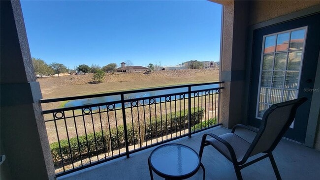 Building Photo - 914 Charo Pkwy