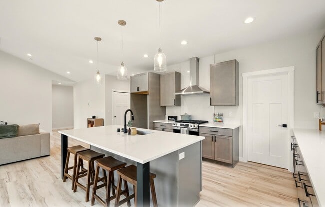 Building Photo - 5273 W Jaxton Cir