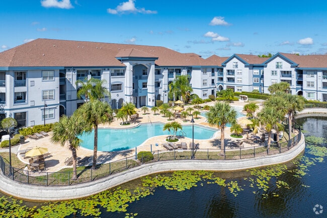 Building Photo - Tuscano at Suncoast Crossings
