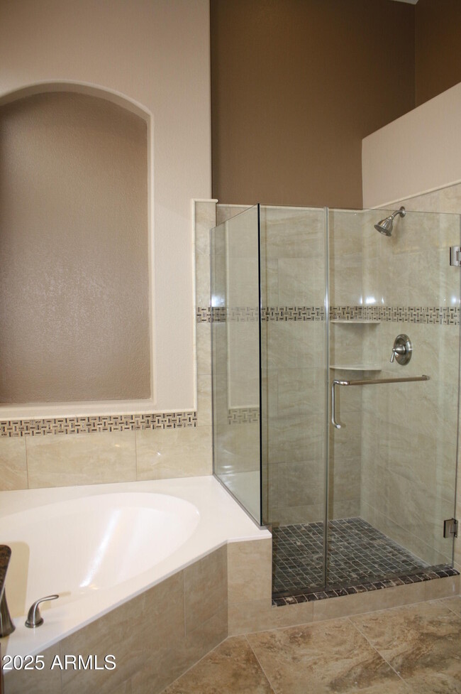 Building Photo - 22373 N 68th Dr