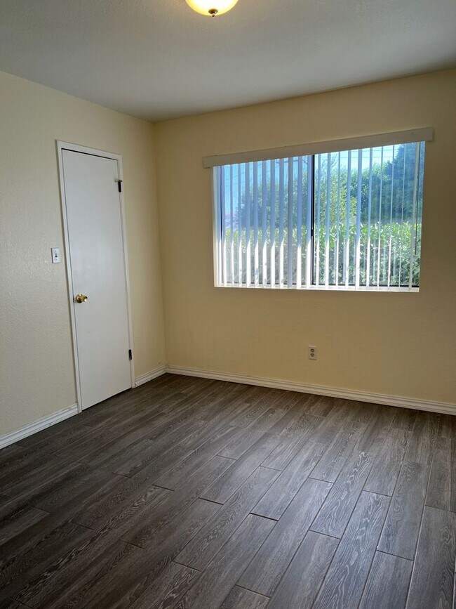 Building Photo - 3+2 in Golden Hills East COMING SOON!