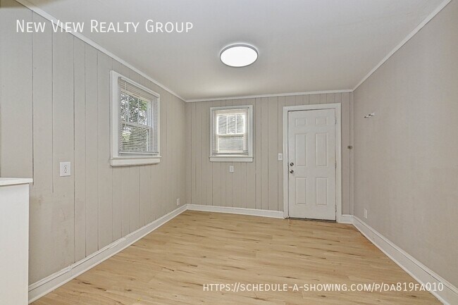 Building Photo - 3108 Rush Ave