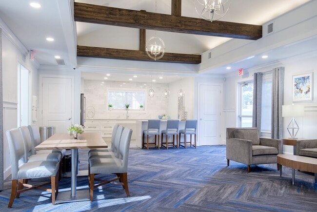 Building Photo - 200 Buckminster Dr