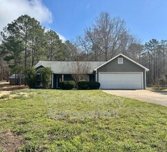 Building Photo - 240 Lee Rd 2091