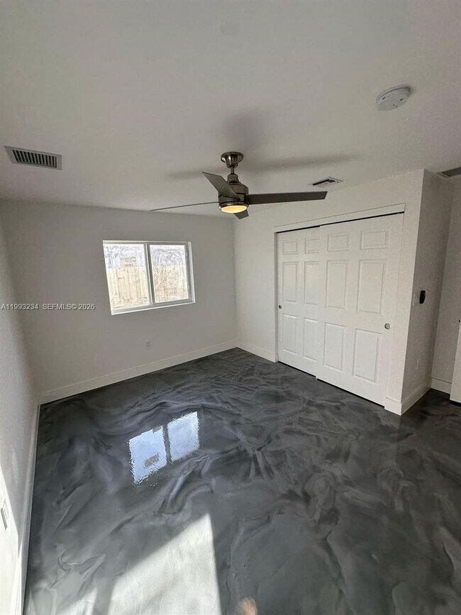 Building Photo - 2110 NW 91st Terrace