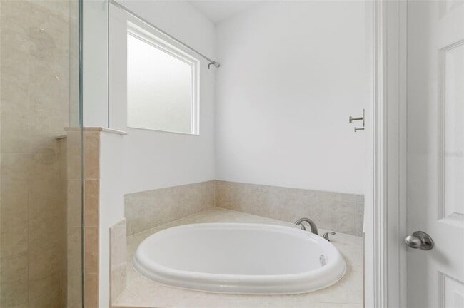 Building Photo - 4118 Woodacre Ln