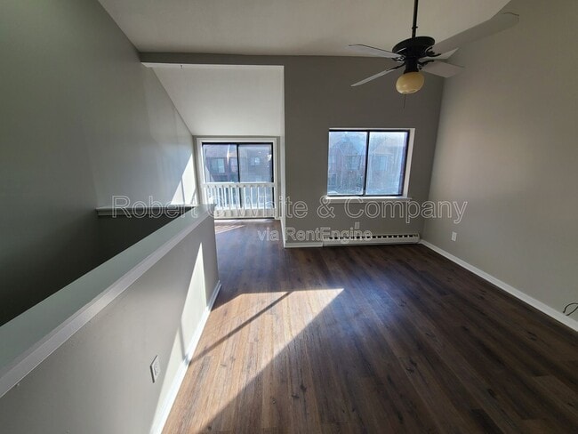 Building Photo - 279 Redstone Hl Rd