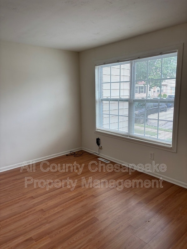 Building Photo - 1320 Harford Square Dr