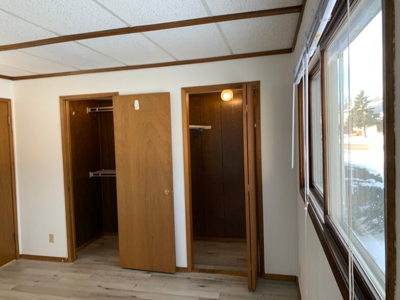 Building Photo - 1420 Maricopa Dr