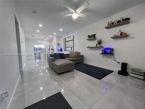 Building Photo - 7825 NW 104th Ave
