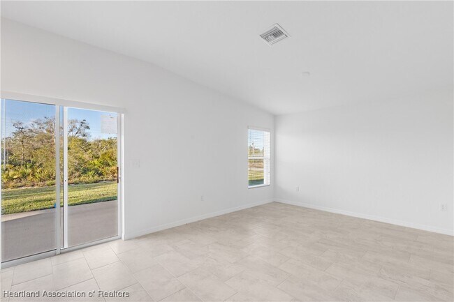 Building Photo - 6151 Monegro St