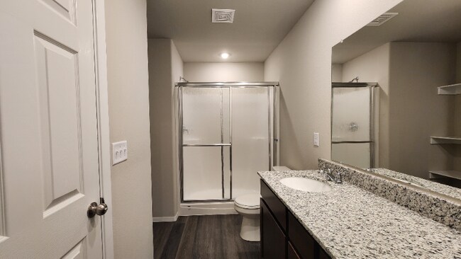 Building Photo - 2606 S Silver St