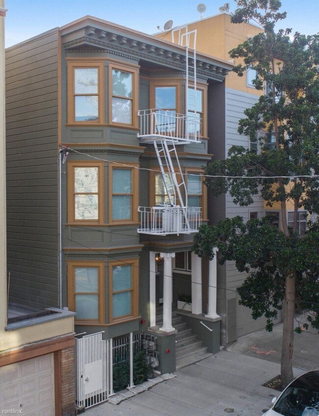 Building Photo - 1 br, 1 bath House - 1815 15th St Stunning...