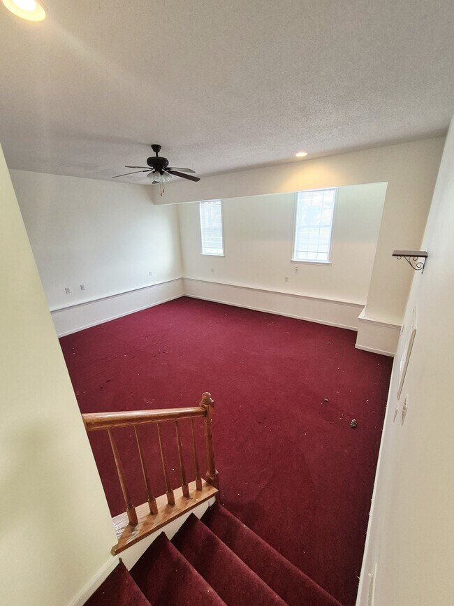 Building Photo - 7221 Oakmere Ct