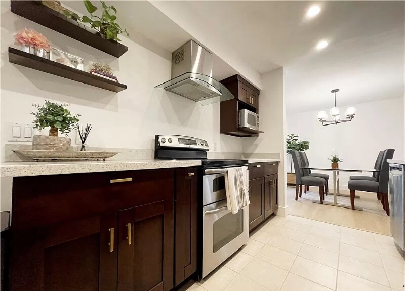 Building Photo - 4637 Willis Ave