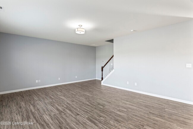Building Photo - 7909 Cascade Falls Cove