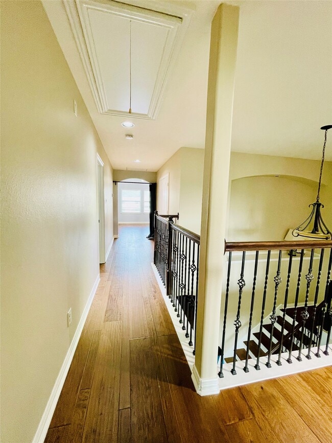 Building Photo - 14303 Tasmania Ct