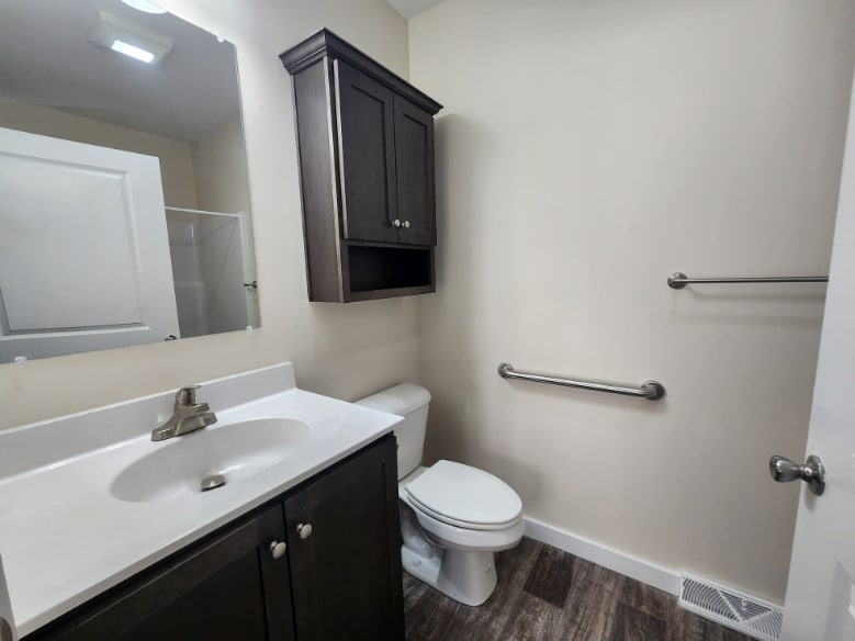Building Photo - 73 Ivan Dr
