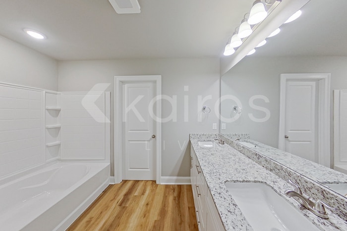 Building Photo - 13724 Willowmore Dr
