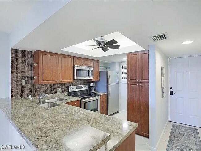 Building Photo - 3631 Wild Pines Dr