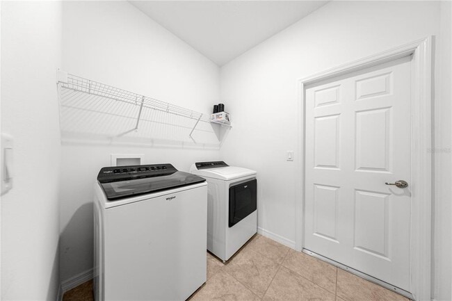 Building Photo - 7774 SW 59th St