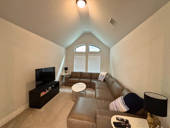 Building Photo - 1808 Durham Pk