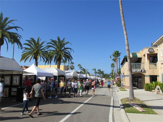 Building Photo - 505 Granada Ave