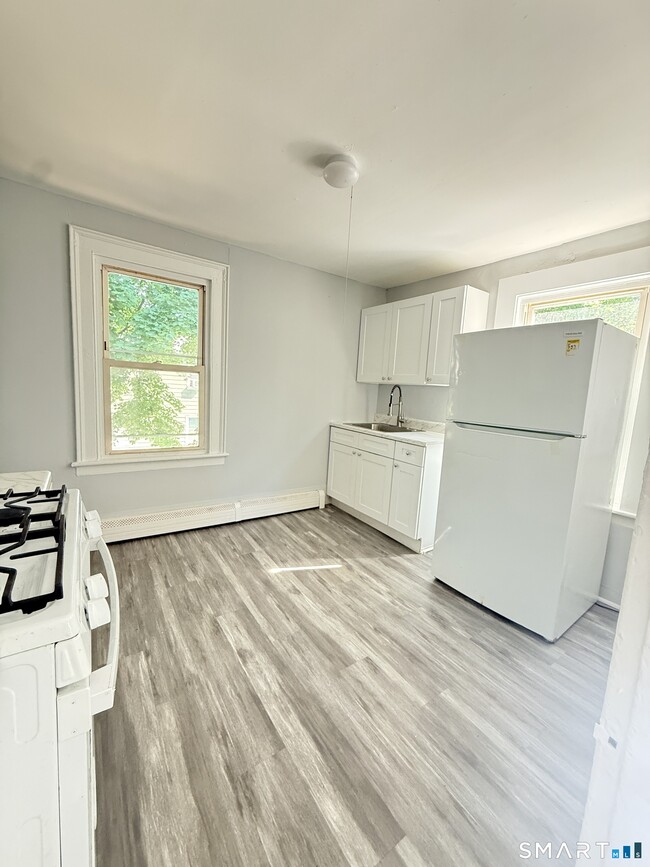 Building Photo - 93 Tremont St