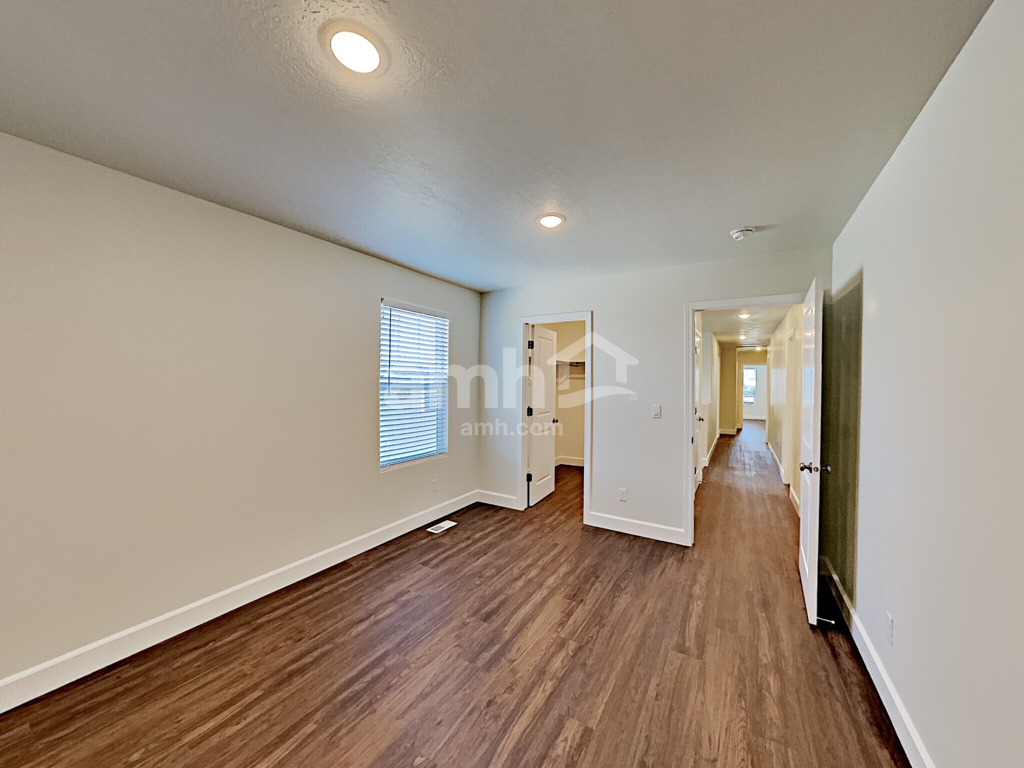 Building Photo - 11133 Kitty Hawk Rd