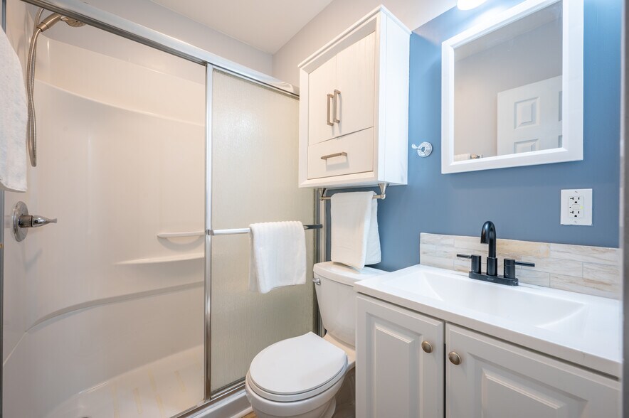 Building Photo - 1120 N Dearborn St