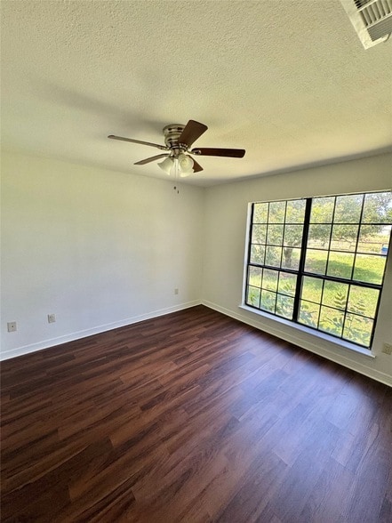 Building Photo - 2139 Co Rd 4106