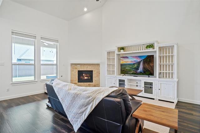 Building Photo - 525 Overton Ave